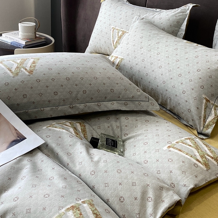 91家纺网 家纺一手货源 找家纺 曲之慕 2025直播爆款纯棉磨毛 高克重加厚全棉磨毛印花四件套 乔西-灰