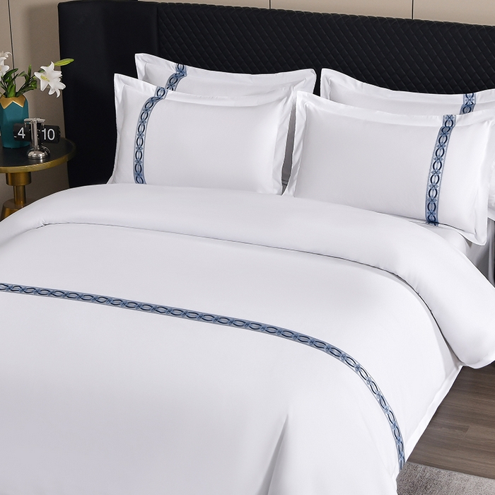 91家纺网 家纺一手货源 找家纺 中乾酒店布草工厂店 2025新款120克加密织带款酒店磨毛四件套 浮光跃金