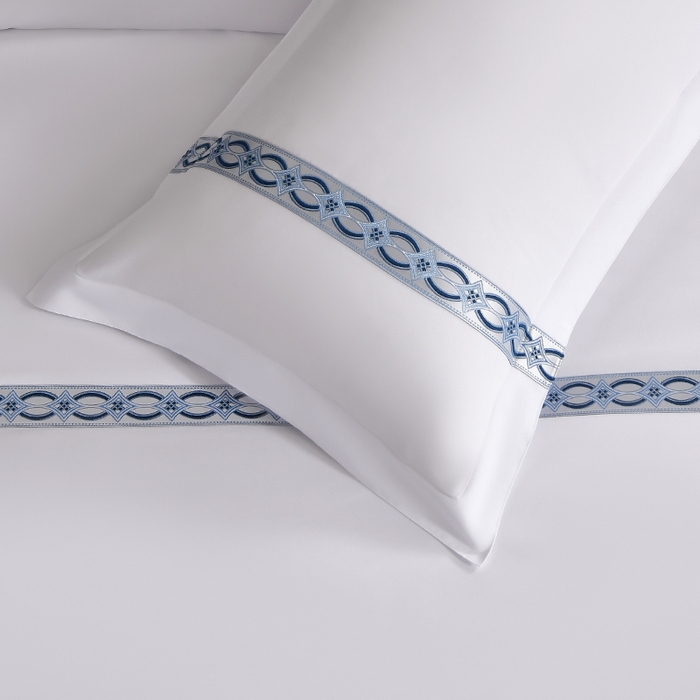 91家纺网 家纺一手货源 找家纺 中乾酒店布草工厂店 2025新款120克加密织带款酒店磨毛四件套 浮光跃金