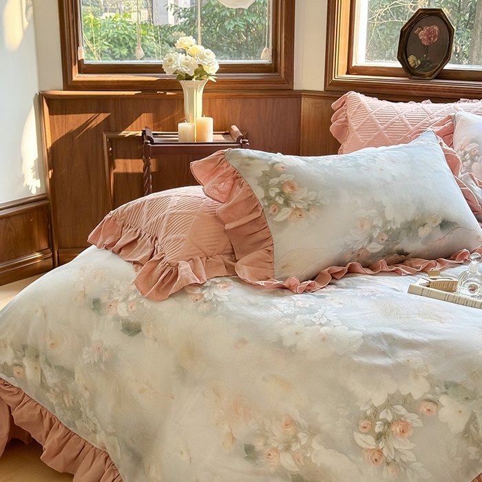 91家纺网 家纺一手货源 找家纺 胜权家纺 2025新款全棉纯棉数码印花双层纱床盖四件套 荷塘月色