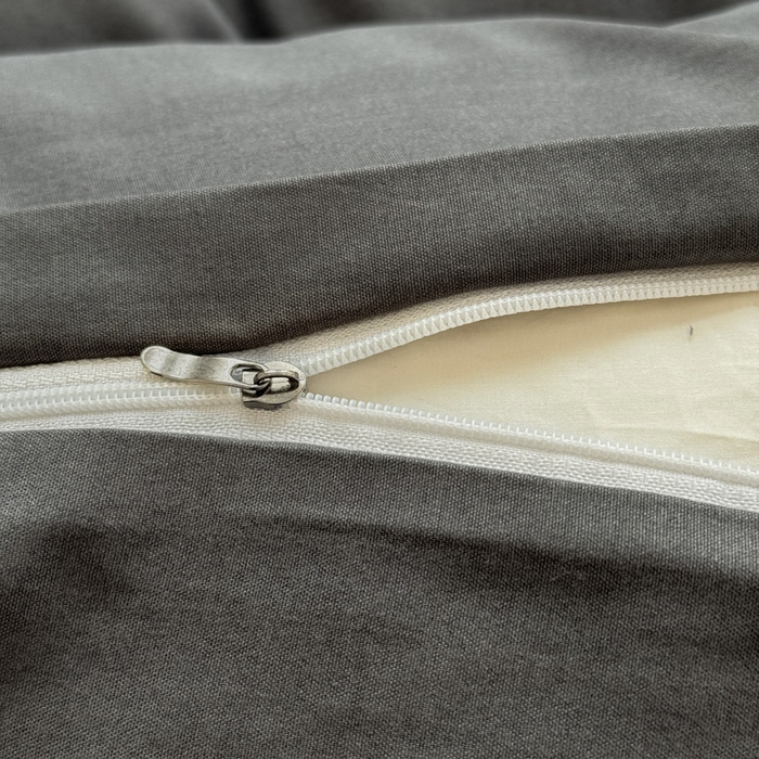 91家纺网 家纺一手货源 找家纺 可可家纺 2025新款纯色磨毛简约水洗棉单被套亲肤床单被套单件被罩 纯深灰