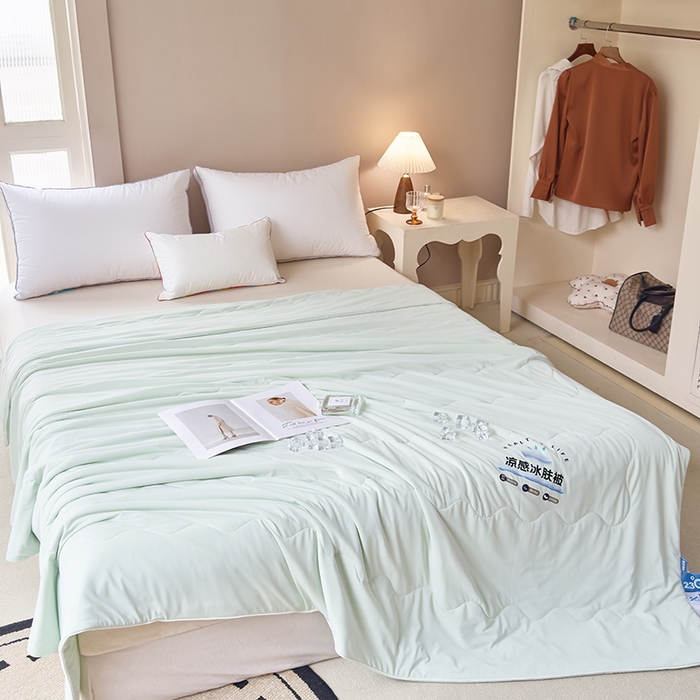 91家纺网 家纺一手货源 找家纺 尚美 2025新款亲肤舒适凉感玫瑰夏被 绿色