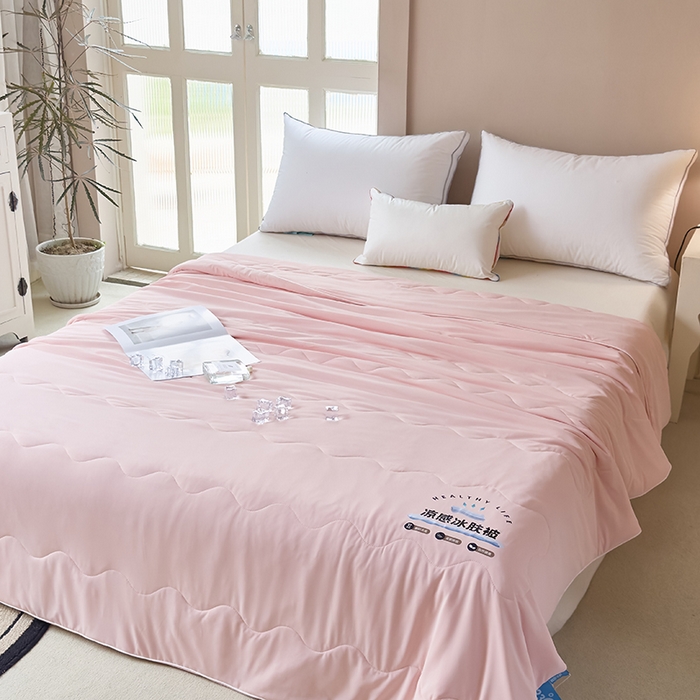 91家纺网 家纺一手货源 找家纺 尚美 2025新款亲肤舒适凉感玫瑰夏被 玉色