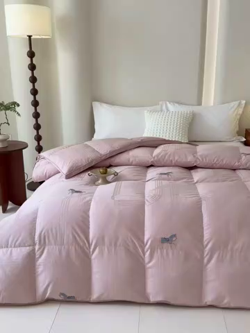 91家纺网 家纺一手货源 找家纺 （总）御眠纺 2025新款全棉双层刺绣羽绒被壳高端羽绒被高支高密羽绒被壳 