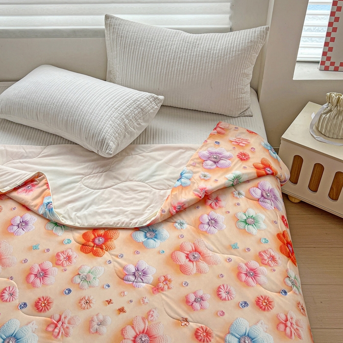 91家纺网 家纺一手货源 找家纺 庭彤 2025新款5D夏被空调被A类云母仿锦氨凉感丝夏凉被子被芯【 量大可谈】 5D数码桃花朵朵