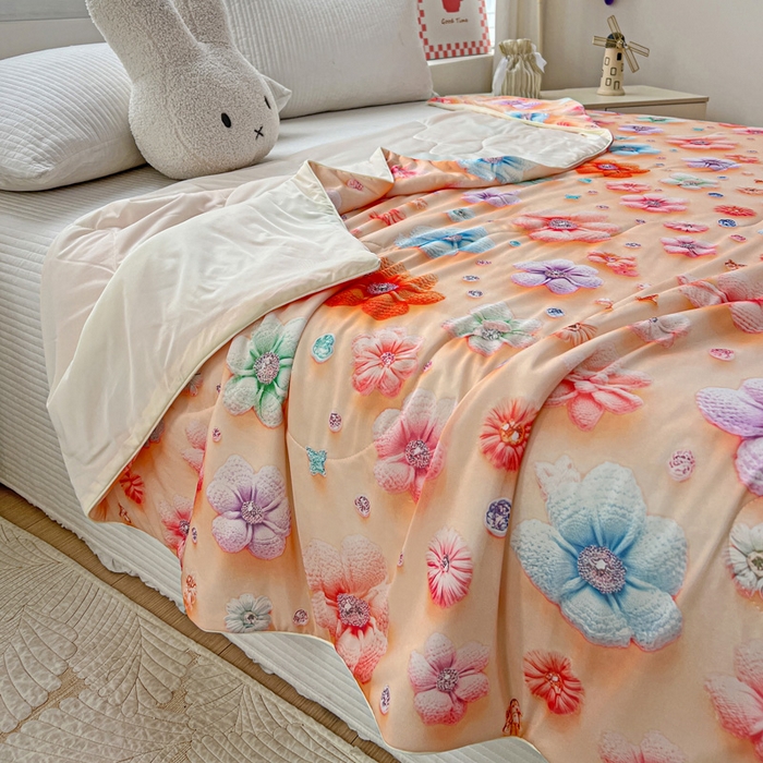 91家纺网 家纺一手货源 找家纺 庭彤 2025新款5D夏被空调被A类云母仿锦氨凉感丝夏凉被子被芯【 量大可谈】 5D数码桃花朵朵