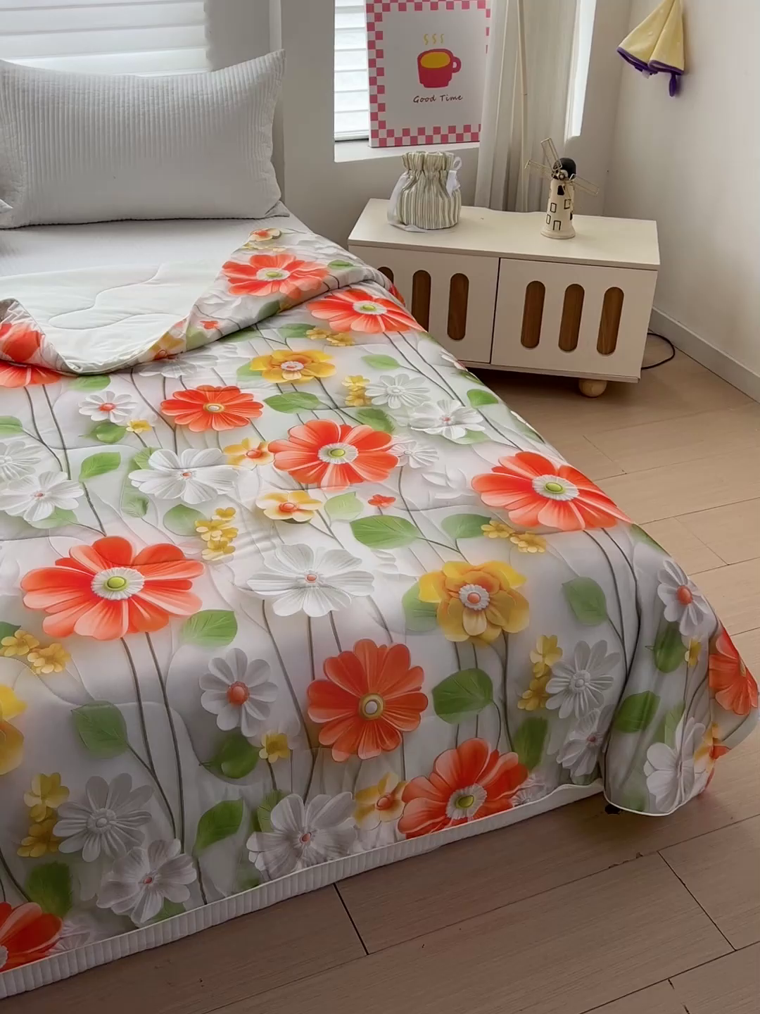 91家纺网 家纺一手货源 找家纺 庭彤 2025新款5D夏被空调被A类云母仿锦氨凉感丝夏凉被子被芯【 量大可谈】 5D数码浅夏花语