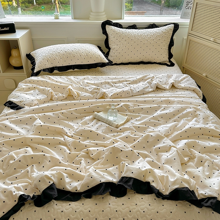 91家纺网 家纺一手货源 找家纺 （总）美梦家纺 2025新款水洗棉花边夹棉床盖款四件套