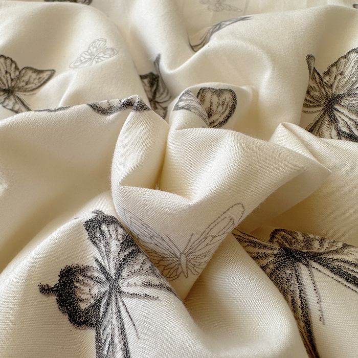 91家纺网 家纺一手货源 找家纺 美梦家纺 2025新款水洗棉花边夹棉床盖款四件套 蝴蝶