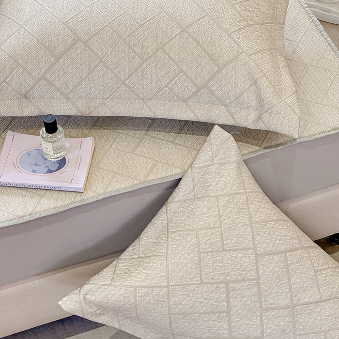 91家纺网 家纺一手货源 找家纺 棉生活家纺 2025新款高端款冰离子超软按摩凉席 方格-香槟-床笠款