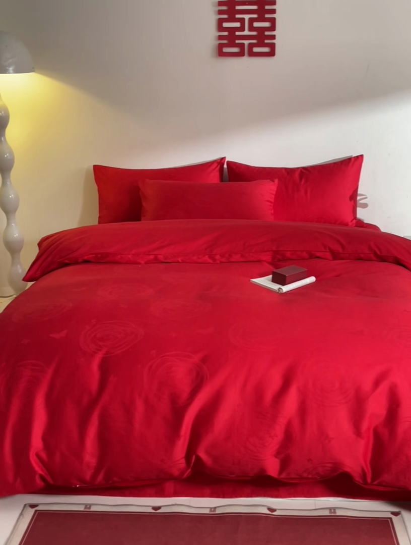 91家纺网 家纺一手货源 找家纺 琪格格纺织 2025新款纯棉婚庆四件套结婚用品提花简约婚庆 花繁锦绣