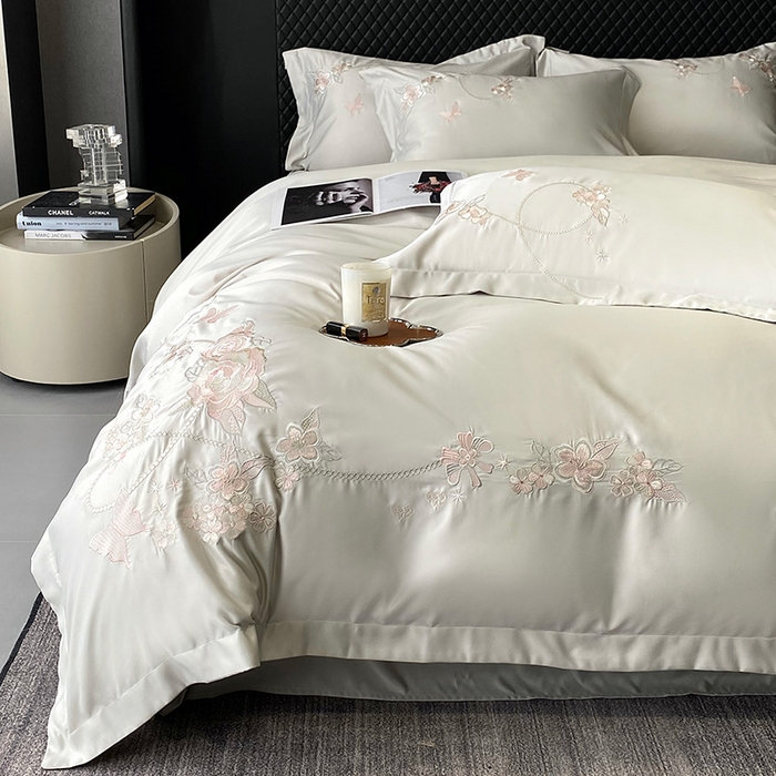 91家纺网 家纺一手货源 找家纺 优悦 2025新款冰丝简奢绣花四件套 雅韵佳人-绿