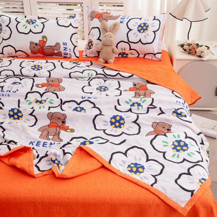 91家纺网 家纺一手货源 找家纺 乐居坊2025新款亲肤舒适印花芦荟棉夏凉被四件套 巴黎世家