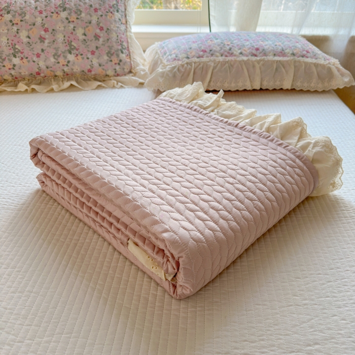 91家纺网 家纺一手货源 找家纺 （总）淑女公社家纺  2025春夏新款法式纯棉双层纱夏被床盖四件套