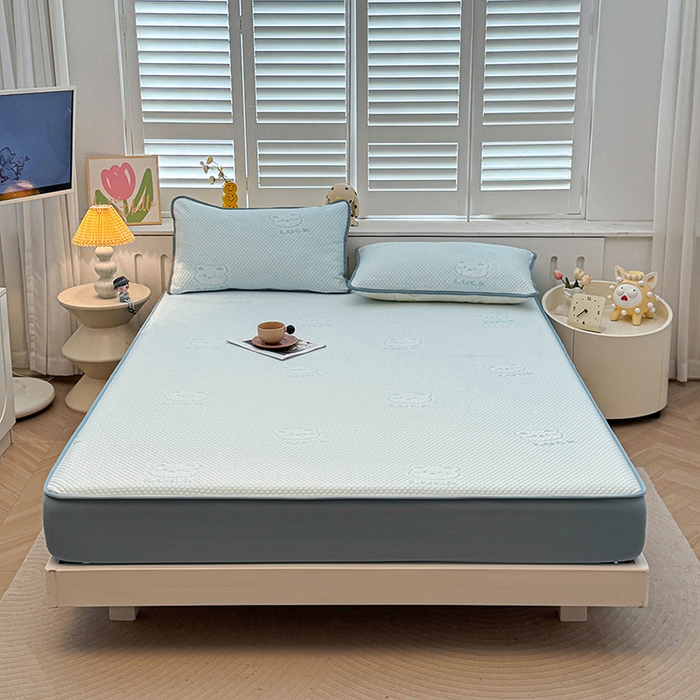 91家纺网 家纺一手货源 找家纺 喜居 2025新款A类凉豆豆提花床笠凉感豆豆床笠 luck小冰熊-蓝