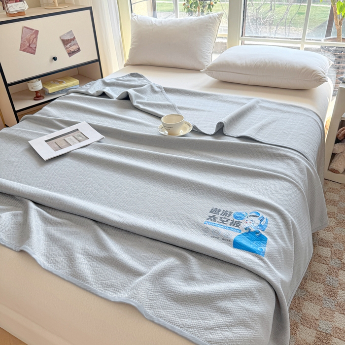 91家纺网 家纺一手货源 找家纺 阿牛席业 2025春夏新款双面云母夏被夏凉被空调被 太空-雪山灰