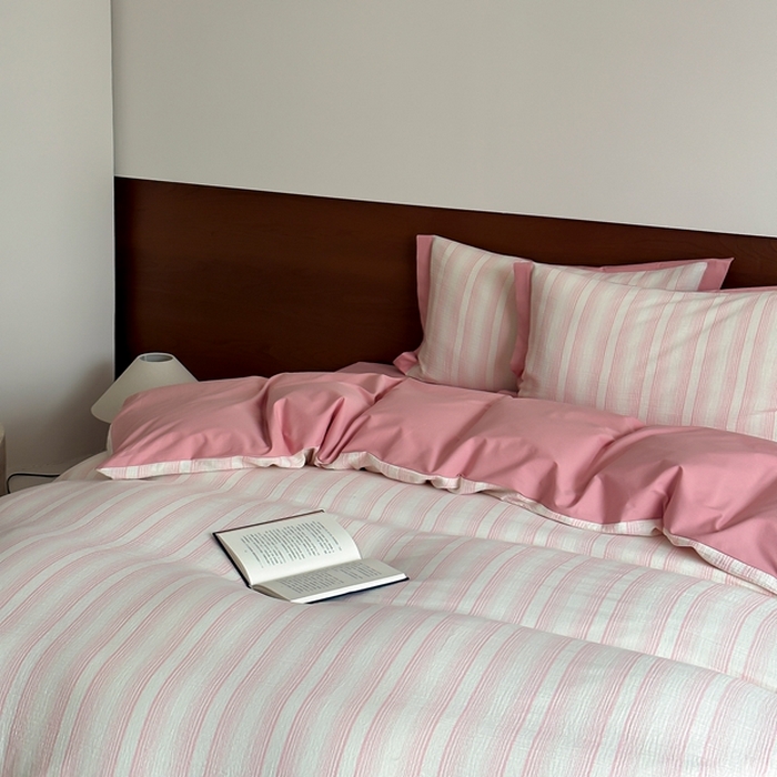 91家纺网 家纺一手货源 找家纺 旷野2025新款全棉纯棉A类婴幼儿级双层纱皱皱纱四件套 理想三旬-粉