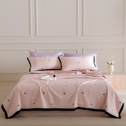 91家纺网 家纺一手货源 找家纺 （总）Mr.pig猪先生水洗棉 2025新款夏季轻奢天丝棉数码印花夏凉被四件套莱赛尔长绒棉夏被丝滑可水洗空调被薄被子