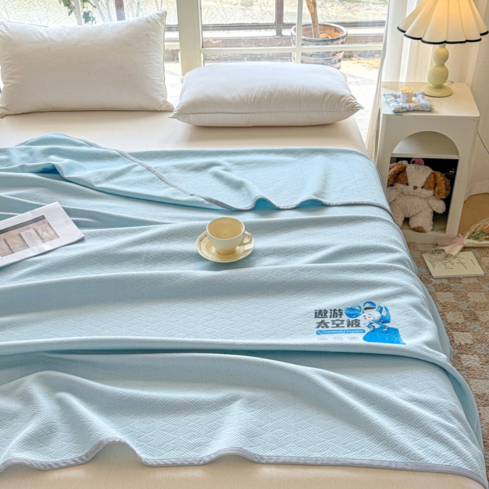 91家纺网 家纺一手货源 找家纺 阿牛席业 2025春夏新款双面云母夏被夏凉被空调被 太空-冰河蓝