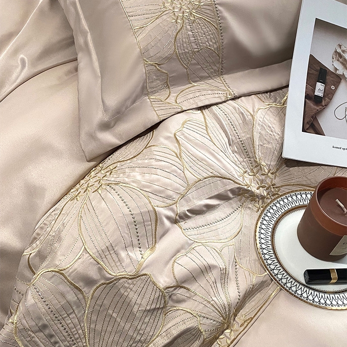 91家纺网 家纺一手货源 找家纺 优悦 2025新款冰丝简奢绣花四件套 北欧情调-香槟