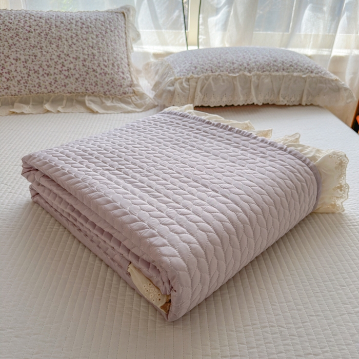 91家纺网 家纺一手货源 找家纺 淑女公社家纺  2025春夏新款法式纯棉双层纱夏被床盖四件套 悦颜 紫