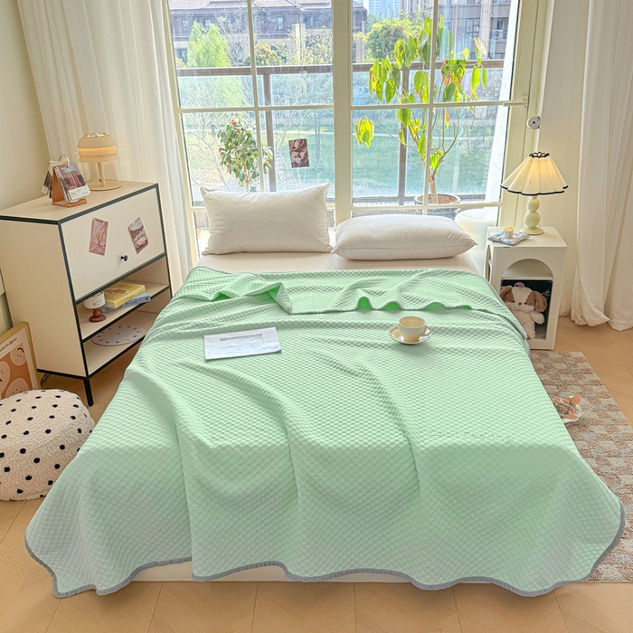 91家纺网 家纺一手货源 找家纺 阿牛席业 2025春夏新款双面云母夏被夏凉被空调被 沐夏-琉璃绿