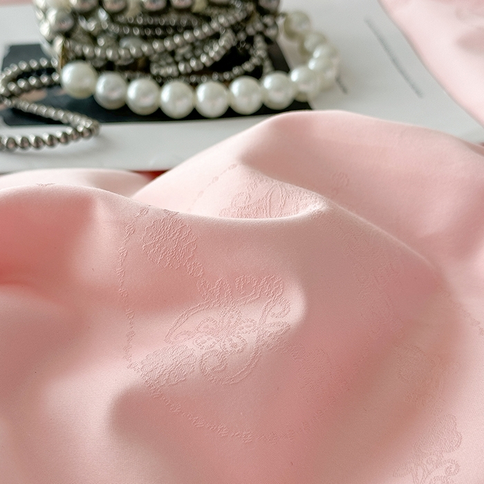 91家纺网 家纺一手货源 找家纺 茧羽世家 2025新款全棉软糯亲肤提花蚕丝夏被 如意 提花 粉