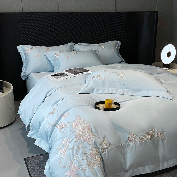91家纺网 家纺一手货源 找家纺 优悦 2025新款冰丝简奢绣花四件套 雅韵佳人-蓝