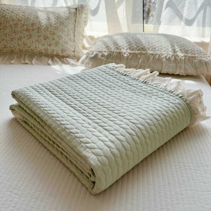 91家纺网 家纺一手货源 找家纺 淑女公社家纺  2025春夏新款法式纯棉双层纱夏被床盖四件套 春天里