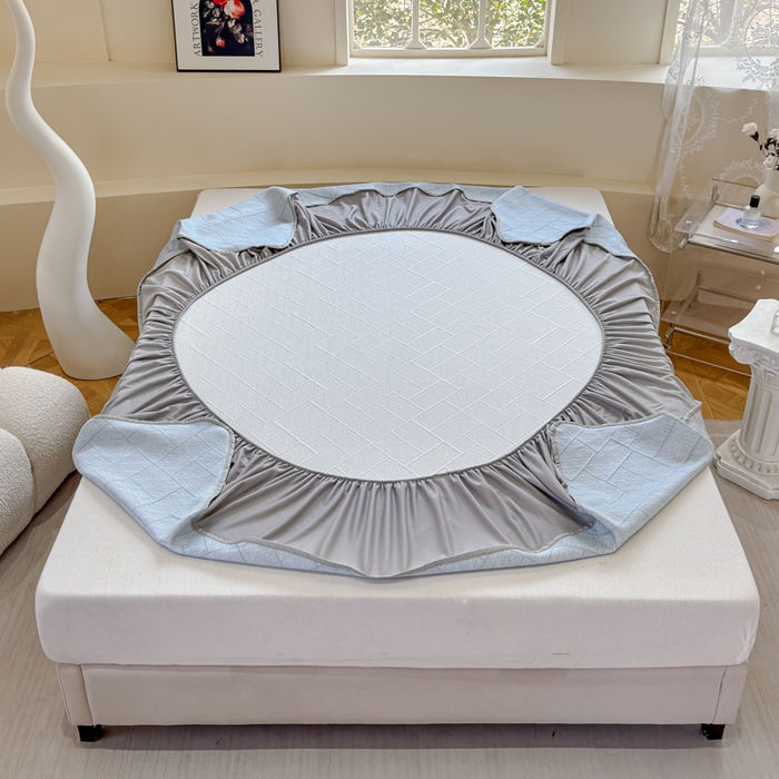 91家纺网 家纺一手货源 找家纺 棉生活家纺 2025新款高端款冰离子超软按摩凉席 方格-兰-床裙款