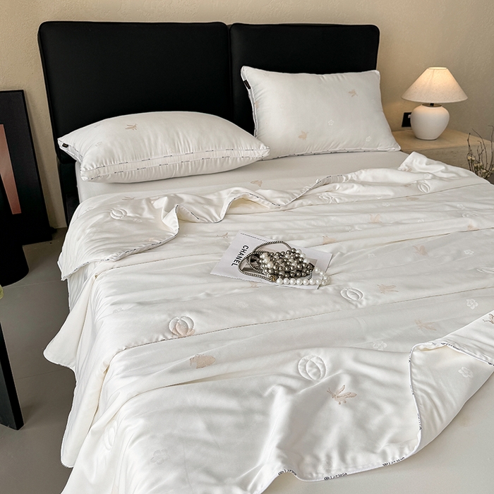 91家纺网 家纺一手货源 找家纺 （总）茧羽世家 2025新款超柔蚕花夏被系列