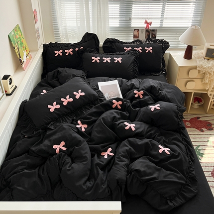 91家纺网 家纺一手货源 找家纺 （总）艺玲家纺 2025新款赫本风系列法式花边水洗棉四件套