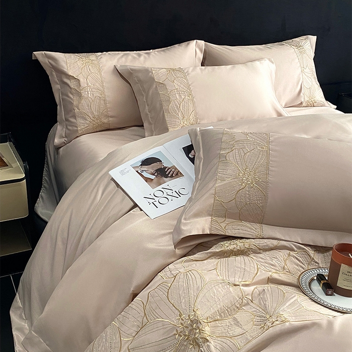 91家纺网 家纺一手货源 找家纺 优悦 2025新款冰丝简奢绣花四件套 北欧情调-香槟