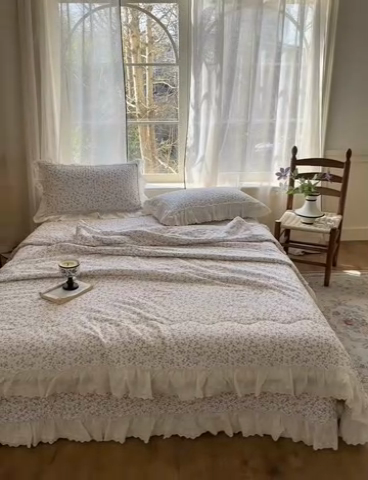 91家纺网 家纺一手货源 找家纺 淑女公社家纺  2025春夏新款法式纯棉双层纱夏被床盖四件套 悦颜 紫