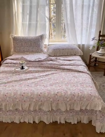 91家纺网 家纺一手货源 找家纺 淑女公社家纺  2025春夏新款法式纯棉双层纱夏被床盖四件套 繁花