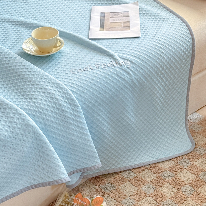 91家纺网 家纺一手货源 找家纺 阿牛席业 2025春夏新款双面云母夏被夏凉被空调被 沐夏-冰河蓝