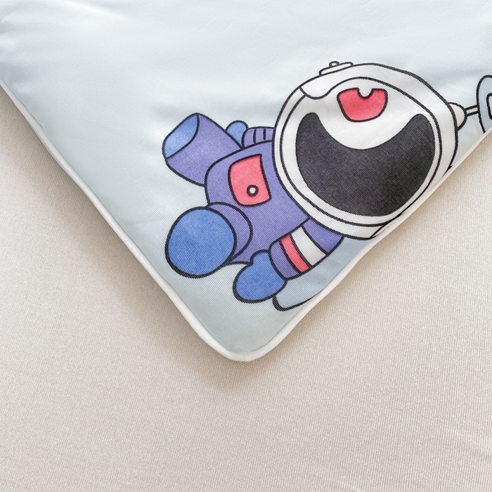 91家纺网 家纺一手货源 找家纺 好梦来家纺（原锦茂家纺） 2025新款印花凉感丝抗菌夏被 太空人