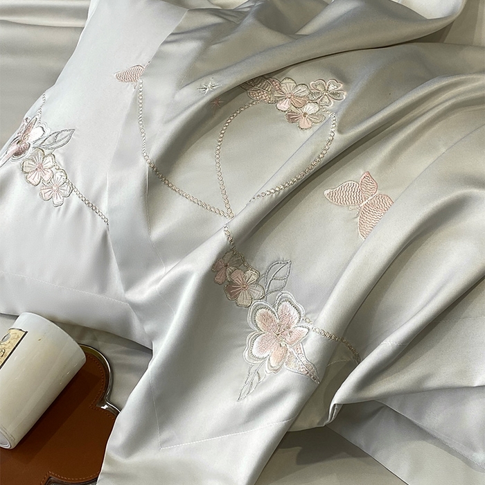 91家纺网 家纺一手货源 找家纺 优悦 2025新款冰丝简奢绣花四件套 雅韵佳人-绿