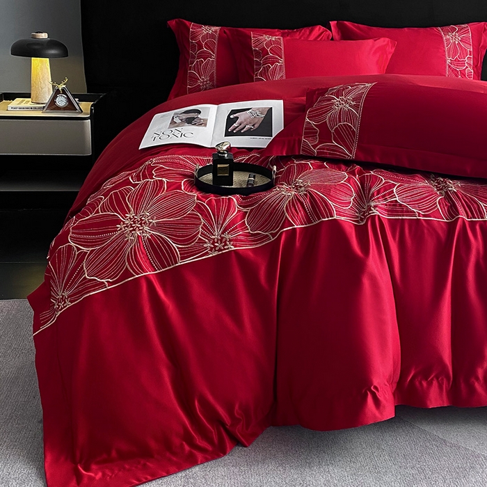 91家纺网 家纺一手货源 找家纺 优悦 2025新款冰丝简奢绣花四件套 北欧情调-红