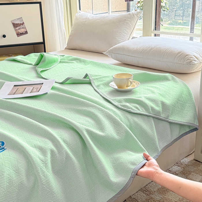 91家纺网 家纺一手货源 找家纺 阿牛席业 2025春夏新款双面云母夏被夏凉被空调被 太空-琉璃绿