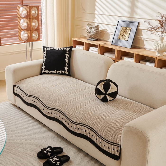 91家纺网 家纺一手货源 找家纺 沐沐2026新款异形波点沙发垫 卡其