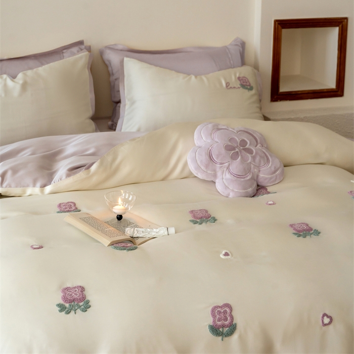 91家纺网 家纺一手货源 找家纺 FORTWO家纺原创设计（FOR TWO家纺） 2025新款60支兰精天丝毛巾绣四件套-断角款 心动