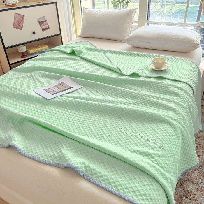 91家纺网 家纺一手货源 找家纺 阿牛席业 2025春夏新款双面云母夏被夏凉被空调被 沐夏-琉璃绿