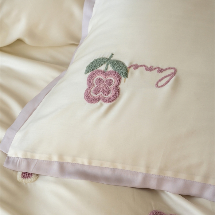 91家纺网 家纺一手货源 找家纺 FORTWO家纺原创设计（FOR TWO家纺） 2025新款60支兰精天丝毛巾绣四件套-断角款 心动