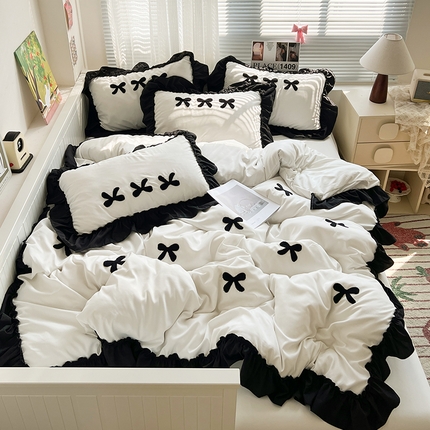 91家纺网 家纺一手货源 找家纺 （总）艺玲家纺 2025新款赫本风系列法式花边水洗棉四件套