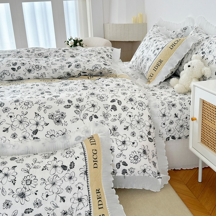 91家纺网 家纺一手货源 找家纺 添越 2024小清新韩版蕾丝花边纯棉夹棉床盖三件套全棉洛莉