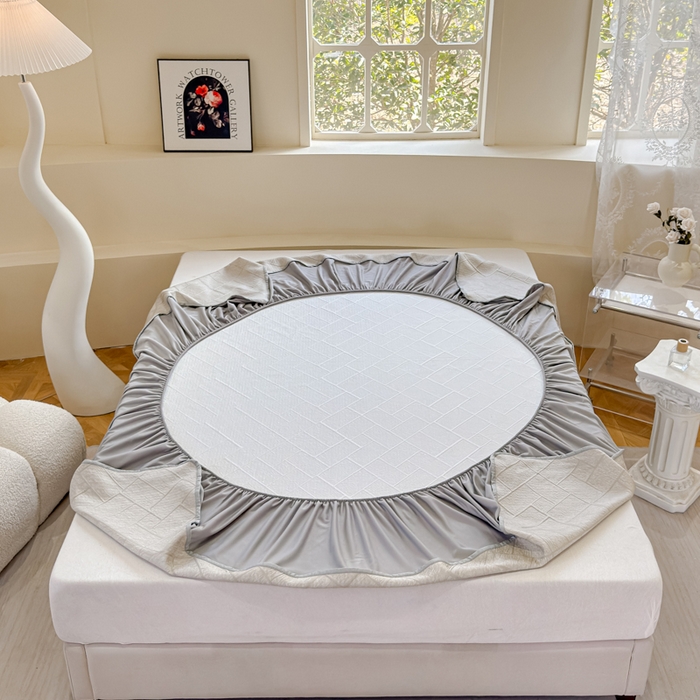 91家纺网 家纺一手货源 找家纺 棉生活家纺 2025新款高端款冰离子超软按摩凉席 方格-香槟-床裙款