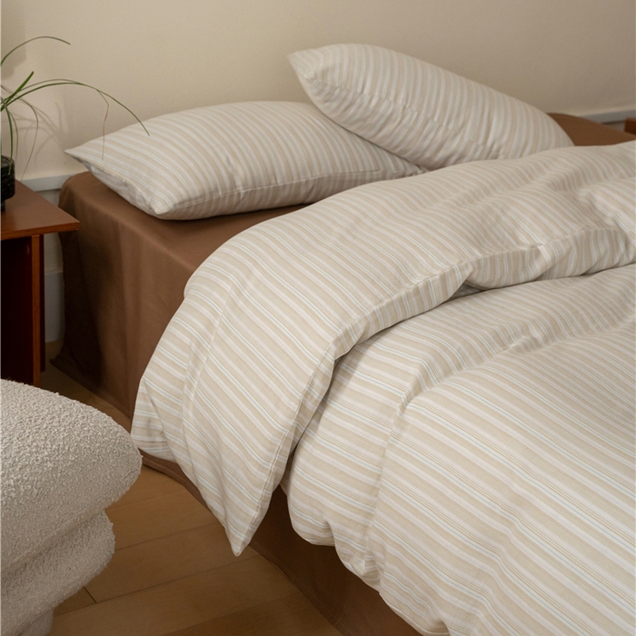 91家纺网 家纺一手货源 找家纺 佰亿莱 2025新款全棉色织双层纱拼色四件套 楠生