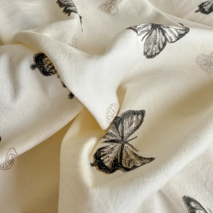 91家纺网 家纺一手货源 找家纺 绣女坊 2025新款时尚印花水洗棉被套款床盖四件套-赫本风 赫本风-蝴蝶