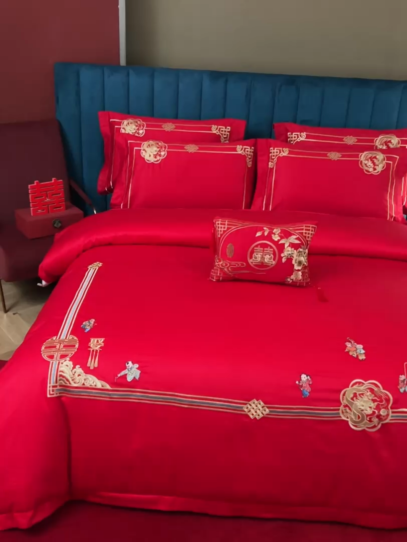 91家纺网 家纺一手货源 找家纺 晶缦家纺 2025新款喷气全棉13376婚庆绣花四件套 麒麟送子